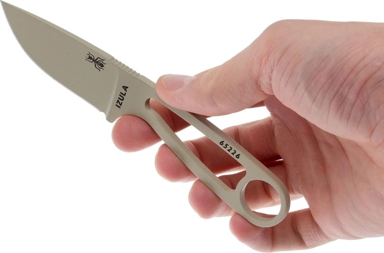 Cuchillo de cuello ligero y compacto