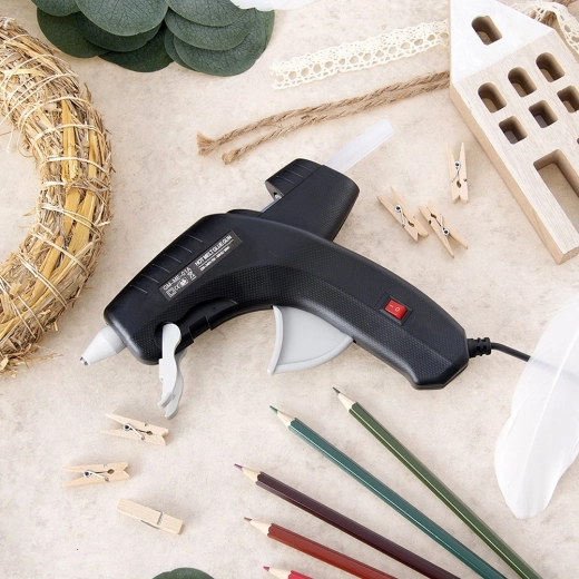 Ideal para reparaciones domésticas y proyectos creativos