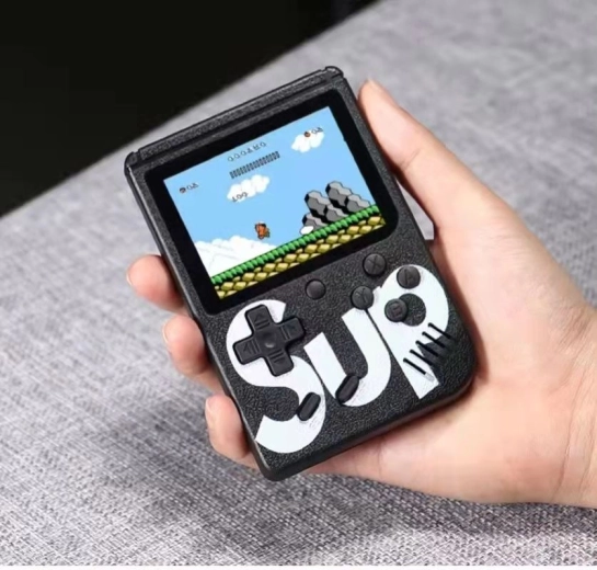 Mini consola de juegos portátil SUP con 400 juegos – negra