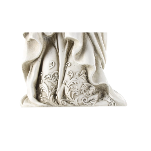 Elaboración detallada y elementos decorativos