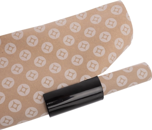 Ideal para trabajar con rollos de papel de regalo
