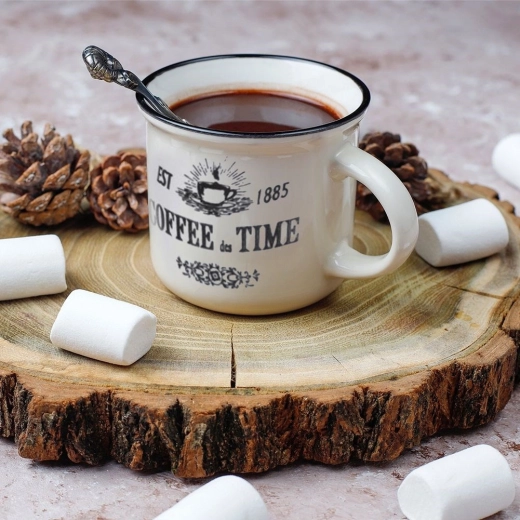 Volumen compacto de 160 ml para espresso y flat white