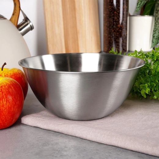 Uso universal en la cocina y para servir