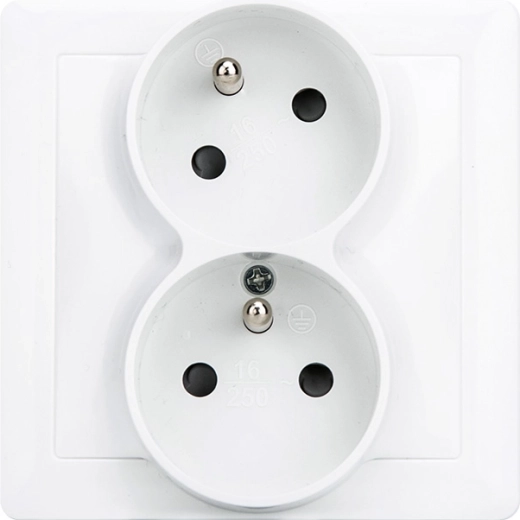 Solight doble enchufe slim con enchufe superior girado, blanco