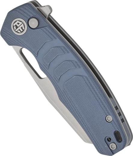 Hoja resistente de acero 14C28N con acabado stonewash