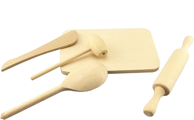 Pequeñas cocineras – conjunto de calidad de utensilios de madera