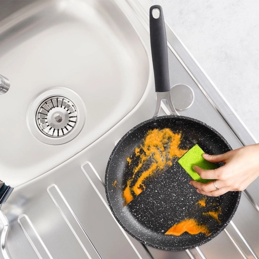 Superficie antiadherente para cocinar y limpiar fácilmente