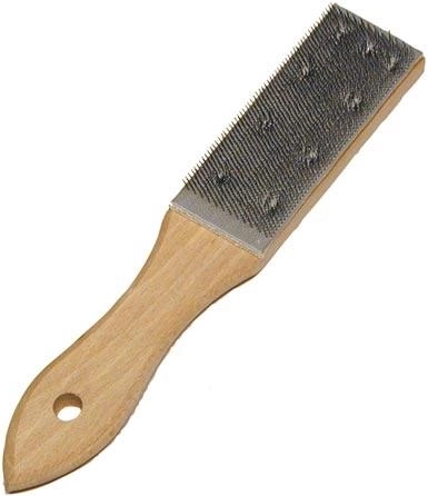 Cepillo de madera para limas y escofinas con cerdas de latón