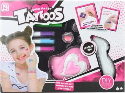 Estudio de tatuajes a pilas para niños