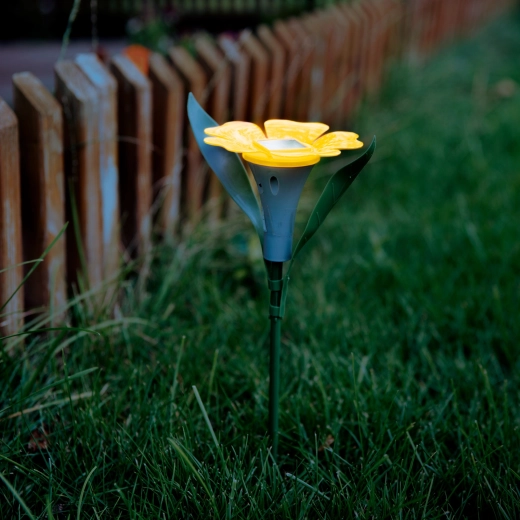 Luz LED solar de jardín con forma de flor - 1 unidad