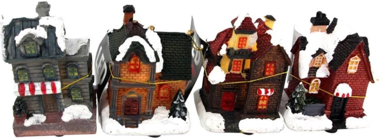 Casita navideña pintada con iluminación LED de 7 cm