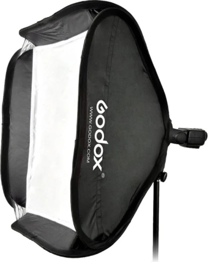 Set de softbox plegable Godox 80 × 80 cm con soporte Bowens (tipo S)