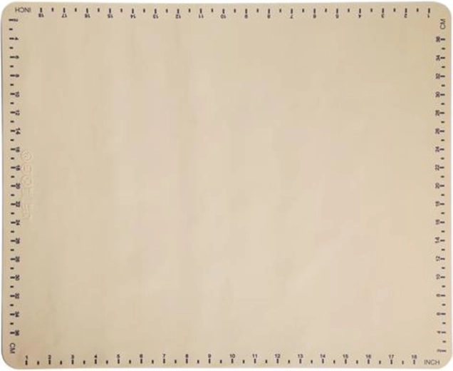 Rodillo/mantel de silicona para masa TORO 52 × 42 cm, color crema