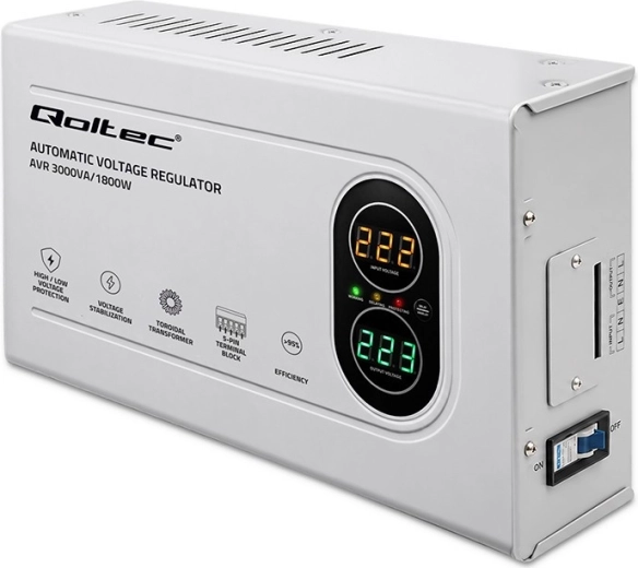 Estabilizador automático de tensión Qoltec AVR 3000 VA / 1800 W