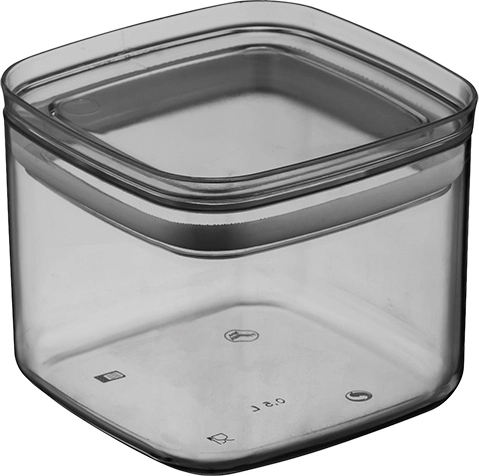 Recipiente de plástico con tapa 700 ml