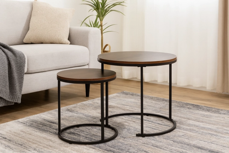 Mesa de centro redonda de dos piezas con acabado efecto madera y metal negro