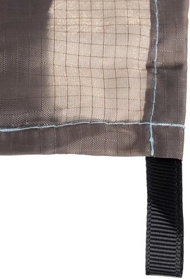 Estable incluso con viento: bolsillos, ojales en las esquinas y piquetas