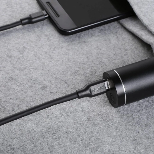 Carga rápida hasta 60 W con Power Delivery