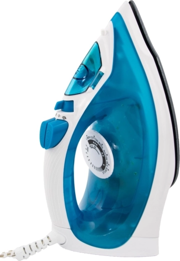 Potencia de 2200 W y potente golpe de vapor