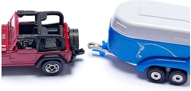 Jeep y remolque listos para la aventura