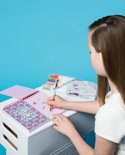 Escritura creativa y decoración