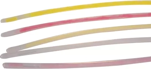 8 colores intensos y 100 conectores