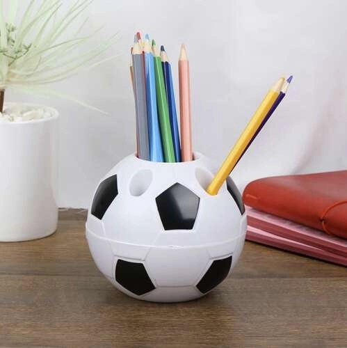 Diseño de balón de fútbol para aficionados