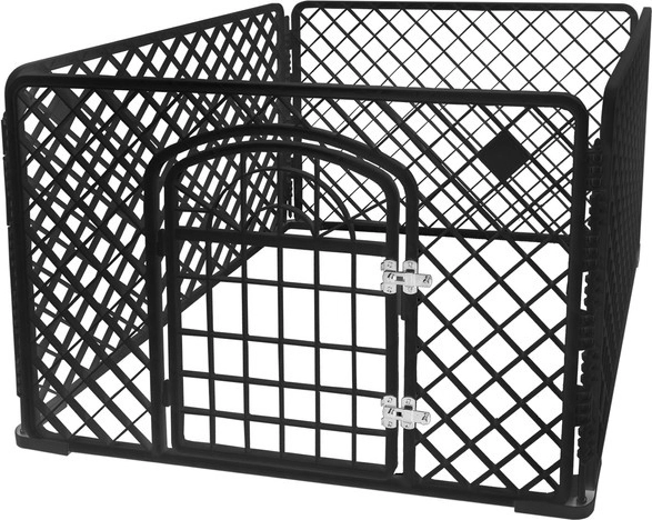 Puerta segura con cierres resistentes