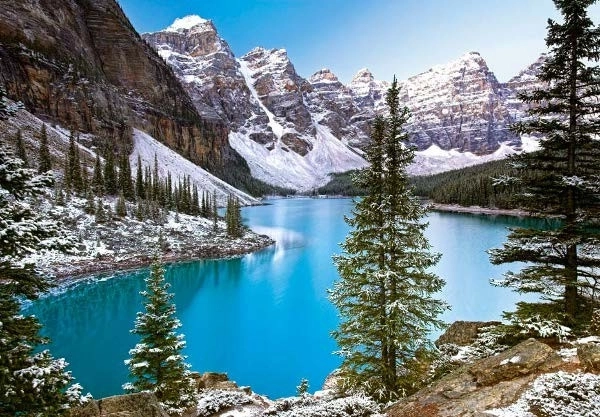 Motivo de un lago canadiense en las Rocky Mountains