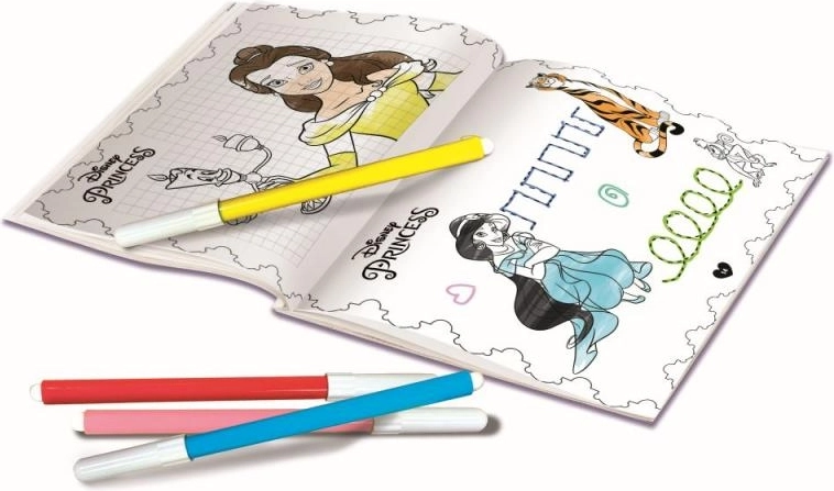 Rotuladores de colores y diversión creativa