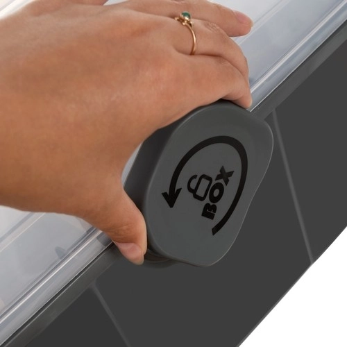 Tapa con cierre seguro y cerradura robusta