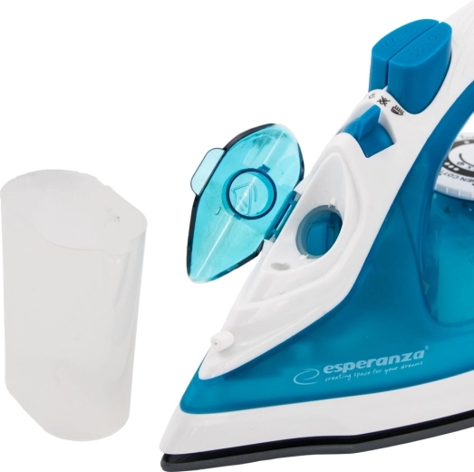 Protección anti‑goteo y fácil llenado de agua