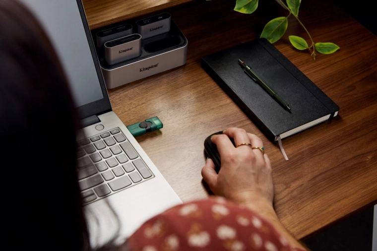 Transferencias rápidas con USB 3.2 Gen 1
