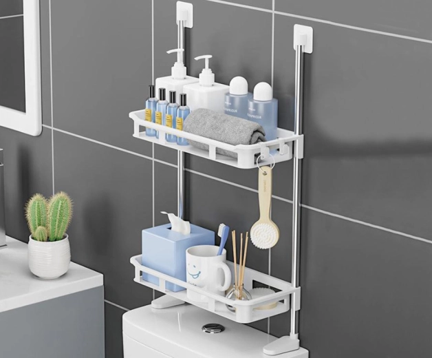 Aprovechamiento máximo del espacio sobre el inodoro