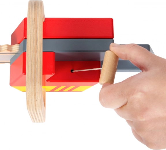 Juego realista con cuerda de arranque
