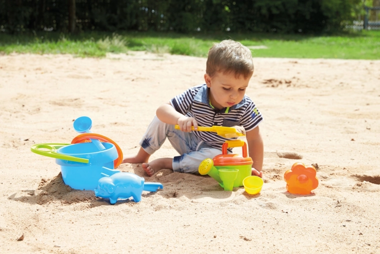 Plástico resistente y seguro para niños a partir de 2 años