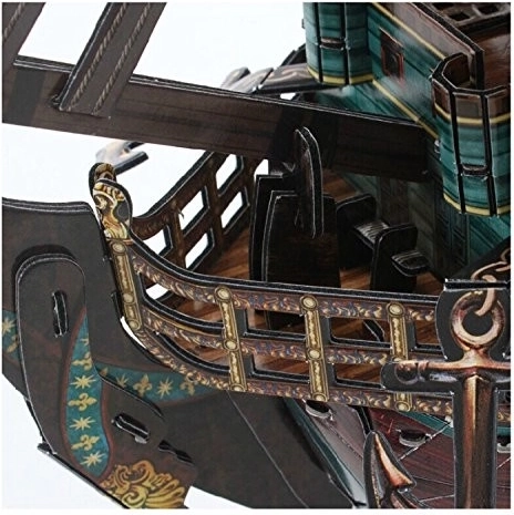 Detalles realistas del galeón histórico