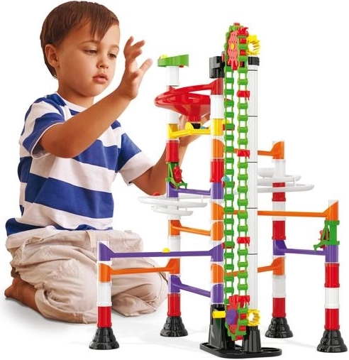 Aprender jugando: motricidad y lógica