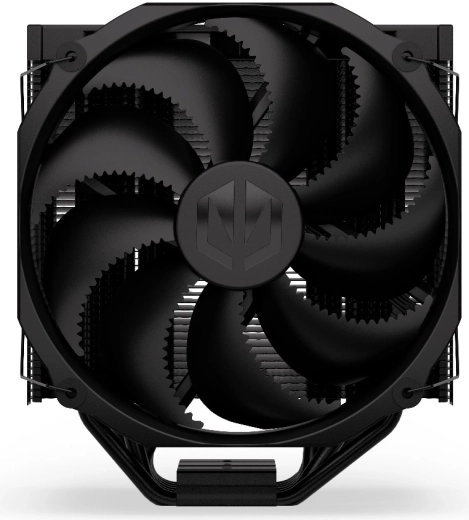 Rendimiento silencioso gracias al ventilador Fluctus 140 PWM