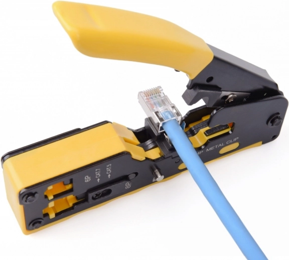 Crimpado rápido de RJ45 pasantes