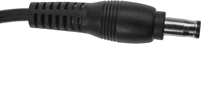 Conector 5,5 × 3,0 mm de ajuste preciso
