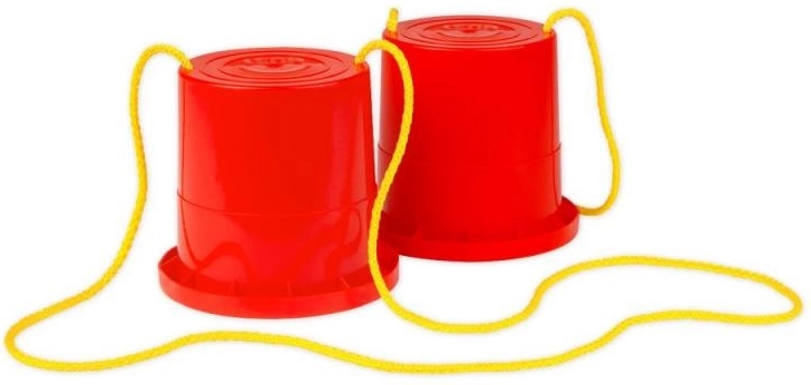 Plástico resistente y cordones seguros