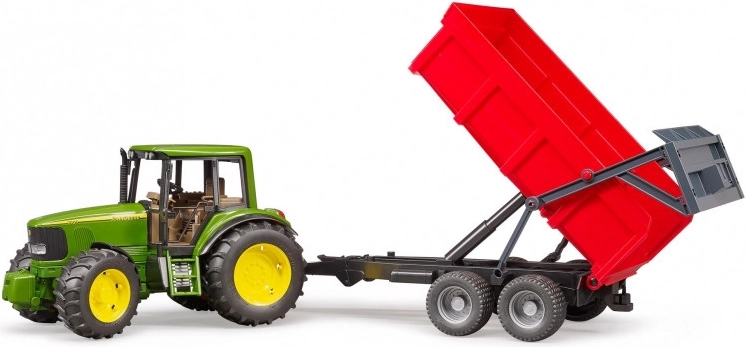 Remolque basculante con portón automático