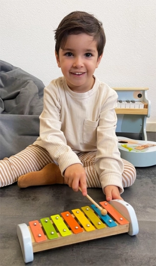 Diversión al tocar desde los 18 meses