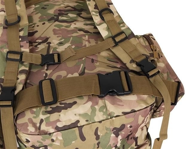 Amplio compartimento principal y riñonera desmontable