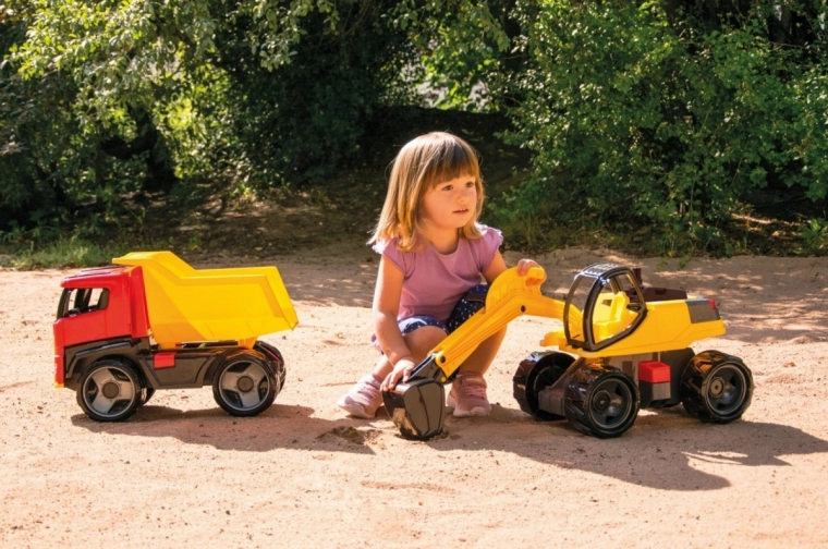 Diversión excelente en el arenero