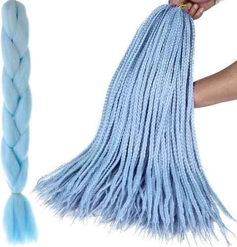 Azul intenso para un look llamativo