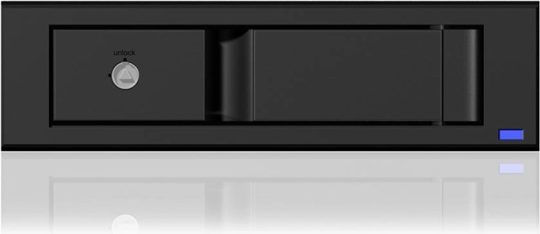 Protección con cerradura e indicación LED
