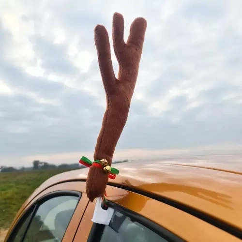 Cuernos con diseño navideño