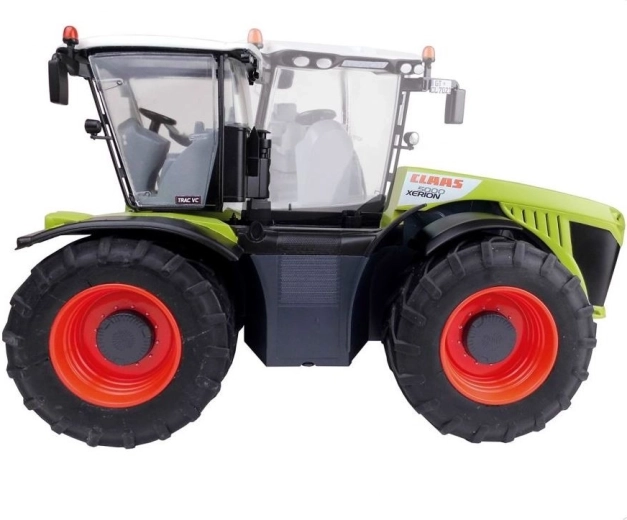 Diseño realista de CLAAS con cabina giratoria